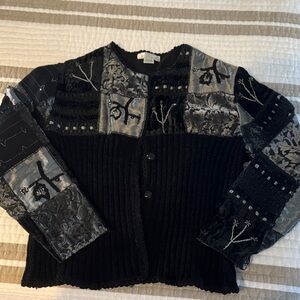 Elegant Patchwork Cardigan in Black and Gray